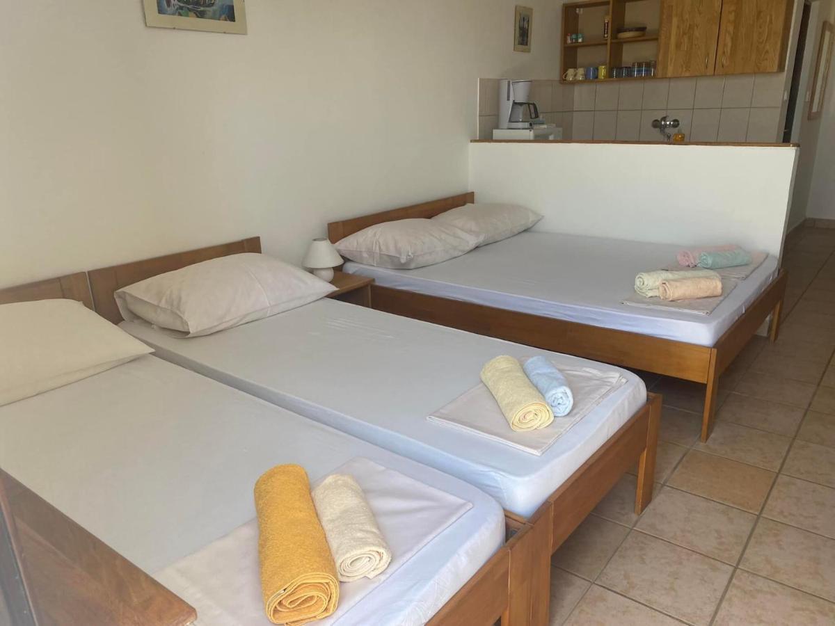 Apartmani Sunset Lopar Buitenkant foto