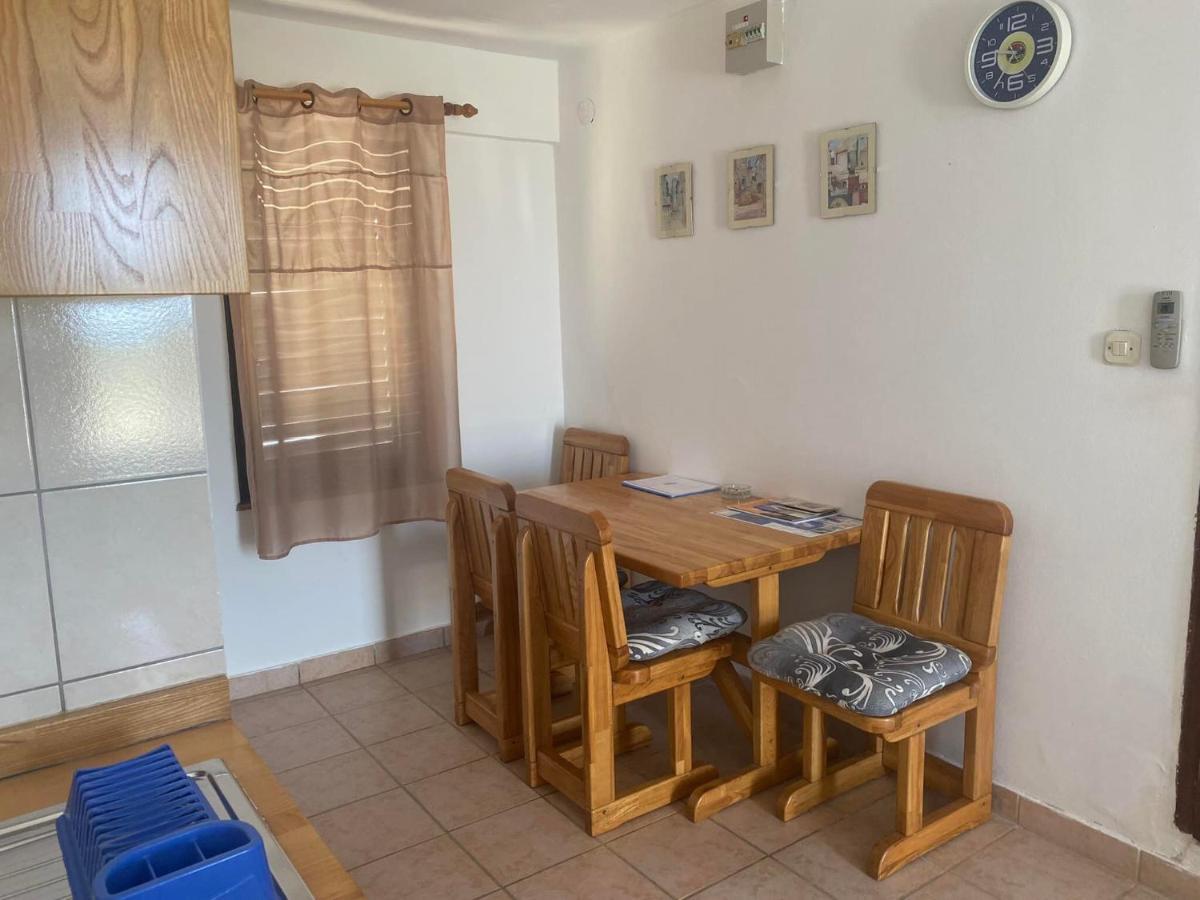 Apartmani Sunset Lopar Buitenkant foto