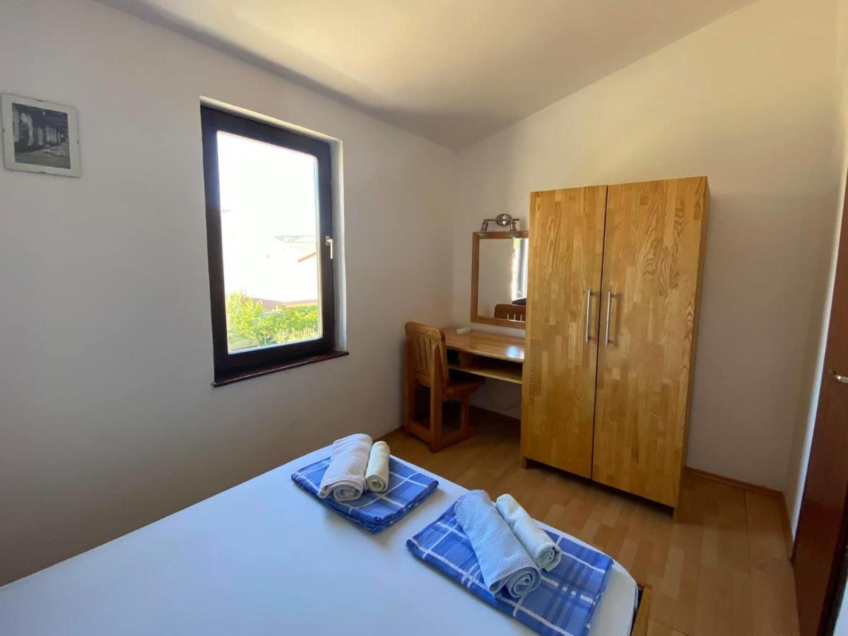 Apartmani Sunset Lopar Buitenkant foto