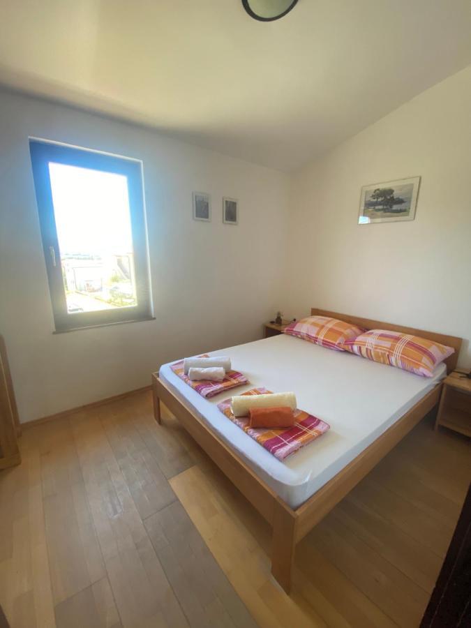 Apartmani Sunset Lopar Buitenkant foto