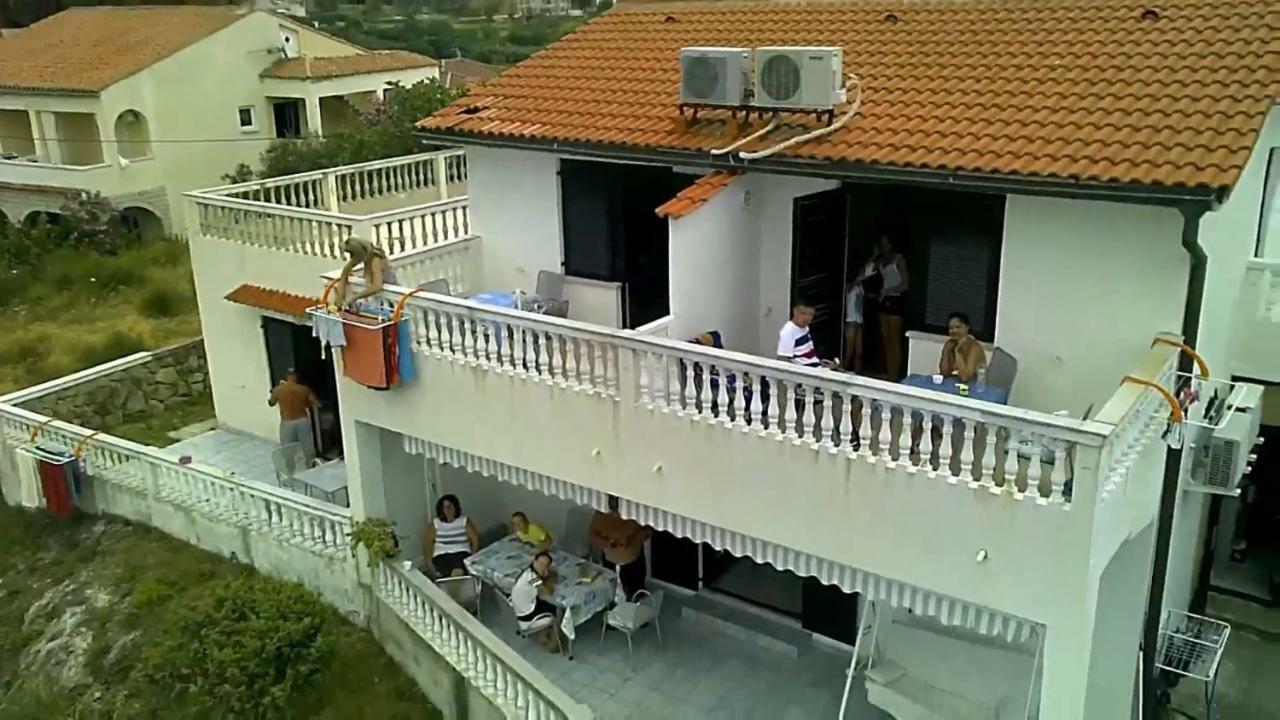 Apartmani Sunset Lopar Buitenkant foto